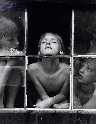 artwork_images_425_580897_jock-sturges